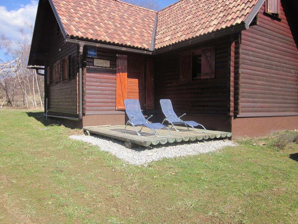Chalets Zelena Vrata Fuzine Exterior photo