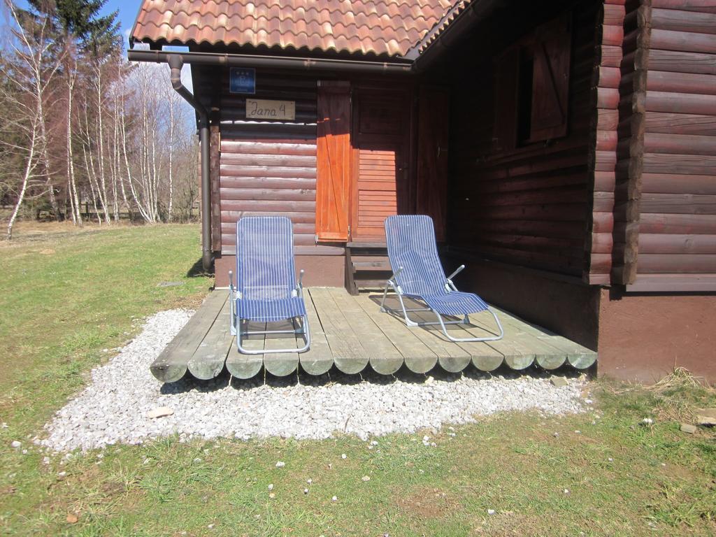 Chalets Zelena Vrata Fuzine Exterior photo